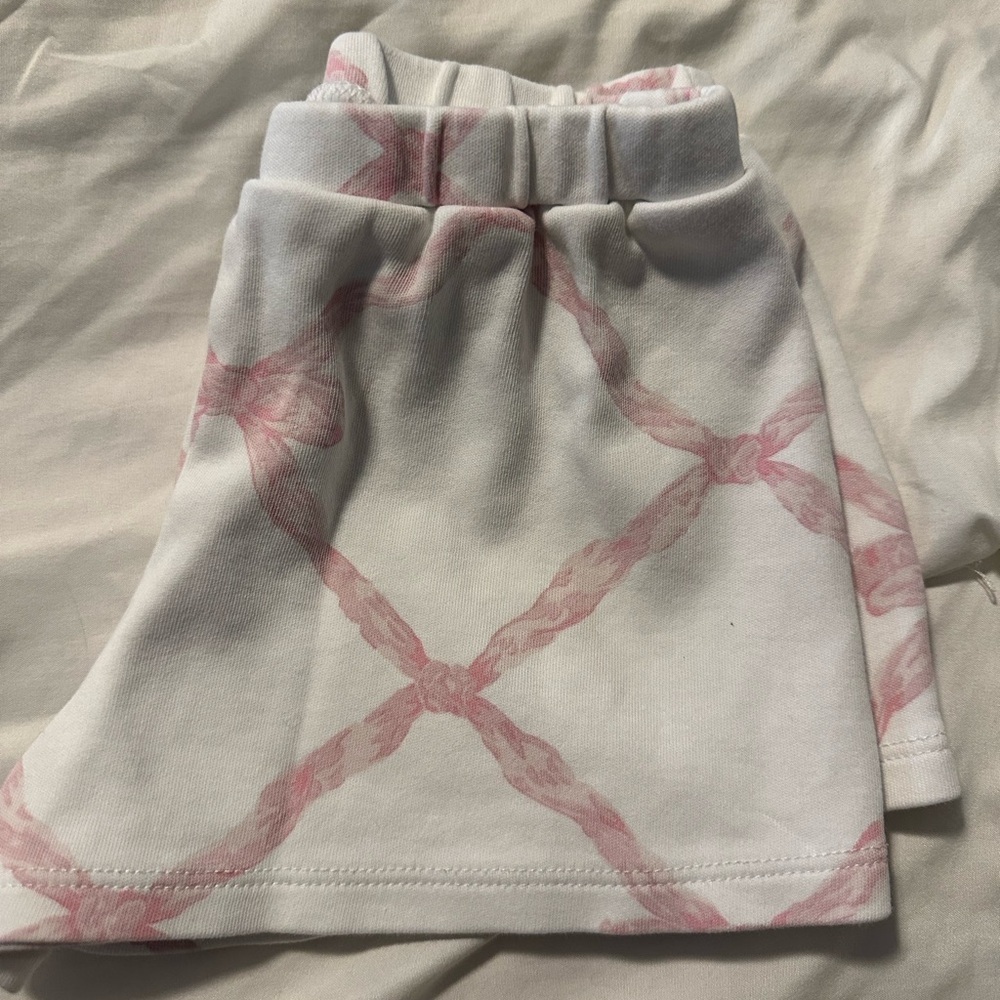 The Beaufort Bonnet Company Pink and White Bow Shorts - Picture 2 of 5